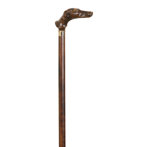 houten wandelstok met hondenkop als handvat